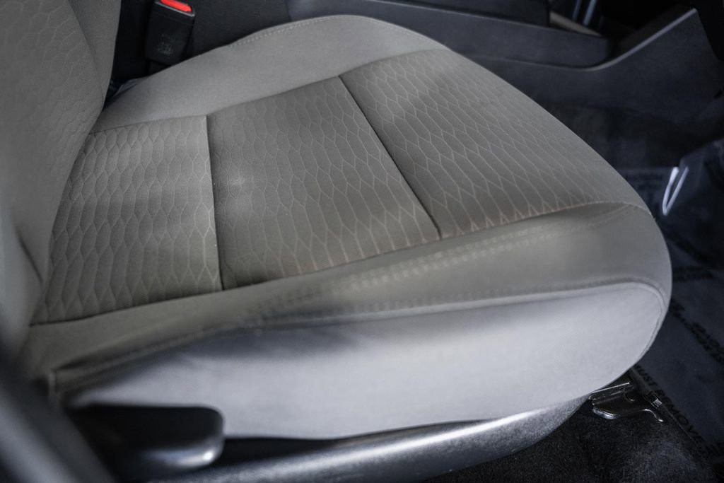 Used 2016 Toyota Tacoma SR5 image 24