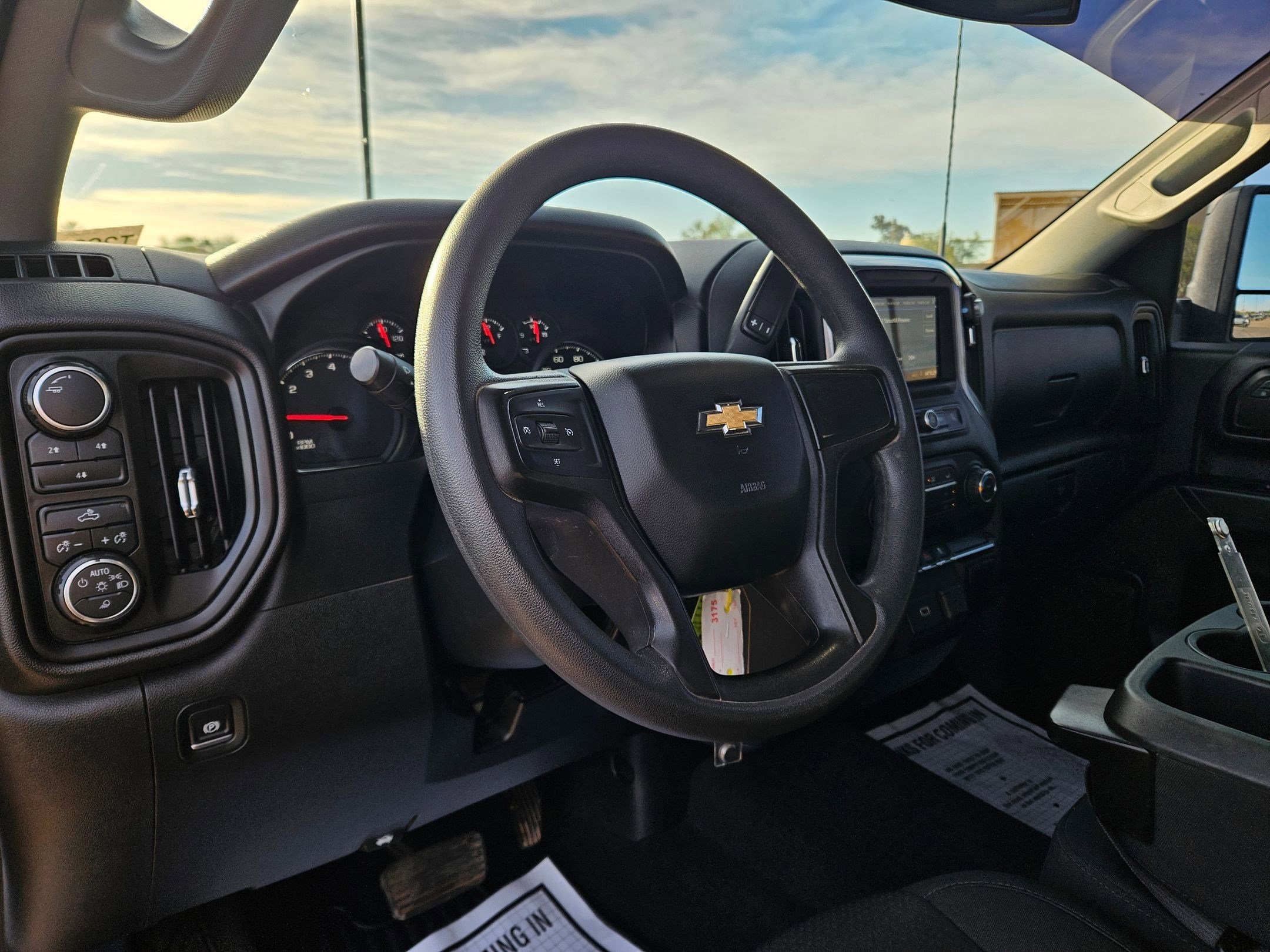 Used 2020 Chevrolet Silverado 2500 Custom w/ Custom Value Package image 15