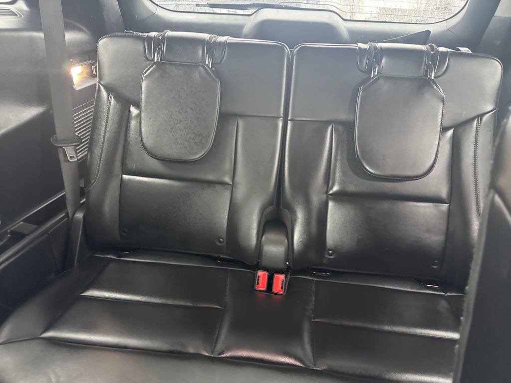 Used 2021 Ford Explorer XLT w/ Equipment Group 202A image 21