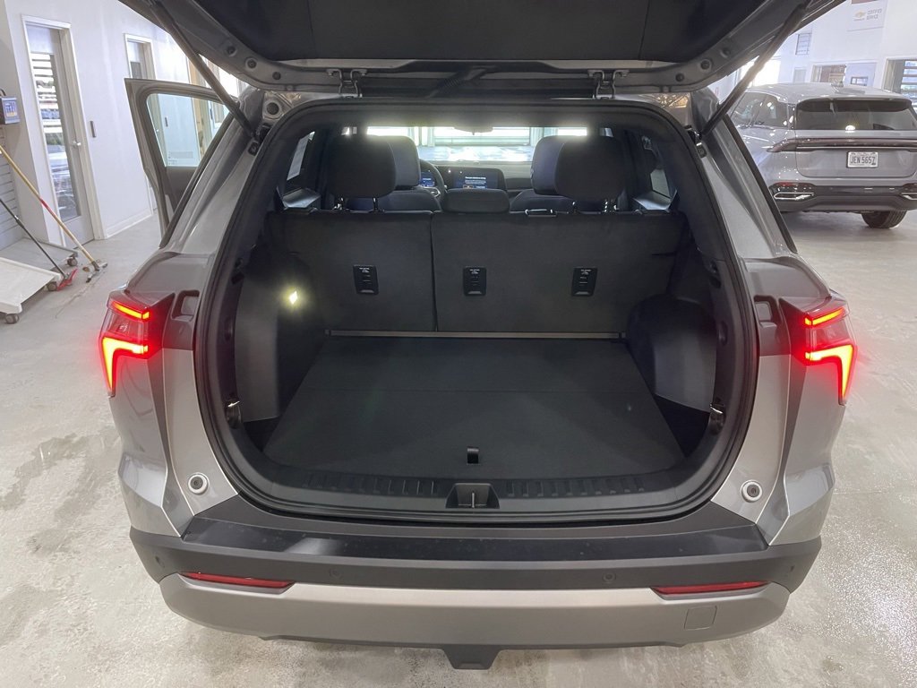 New 2026 Chevrolet Equinox LT image 28