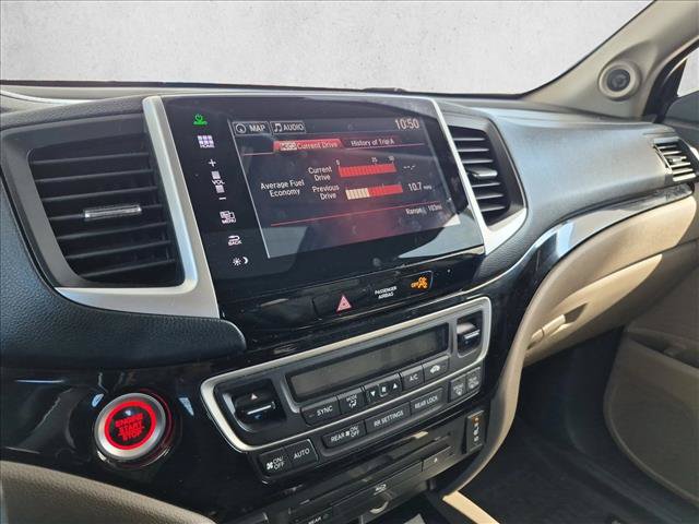 Used 2016 Honda Pilot Touring image 12