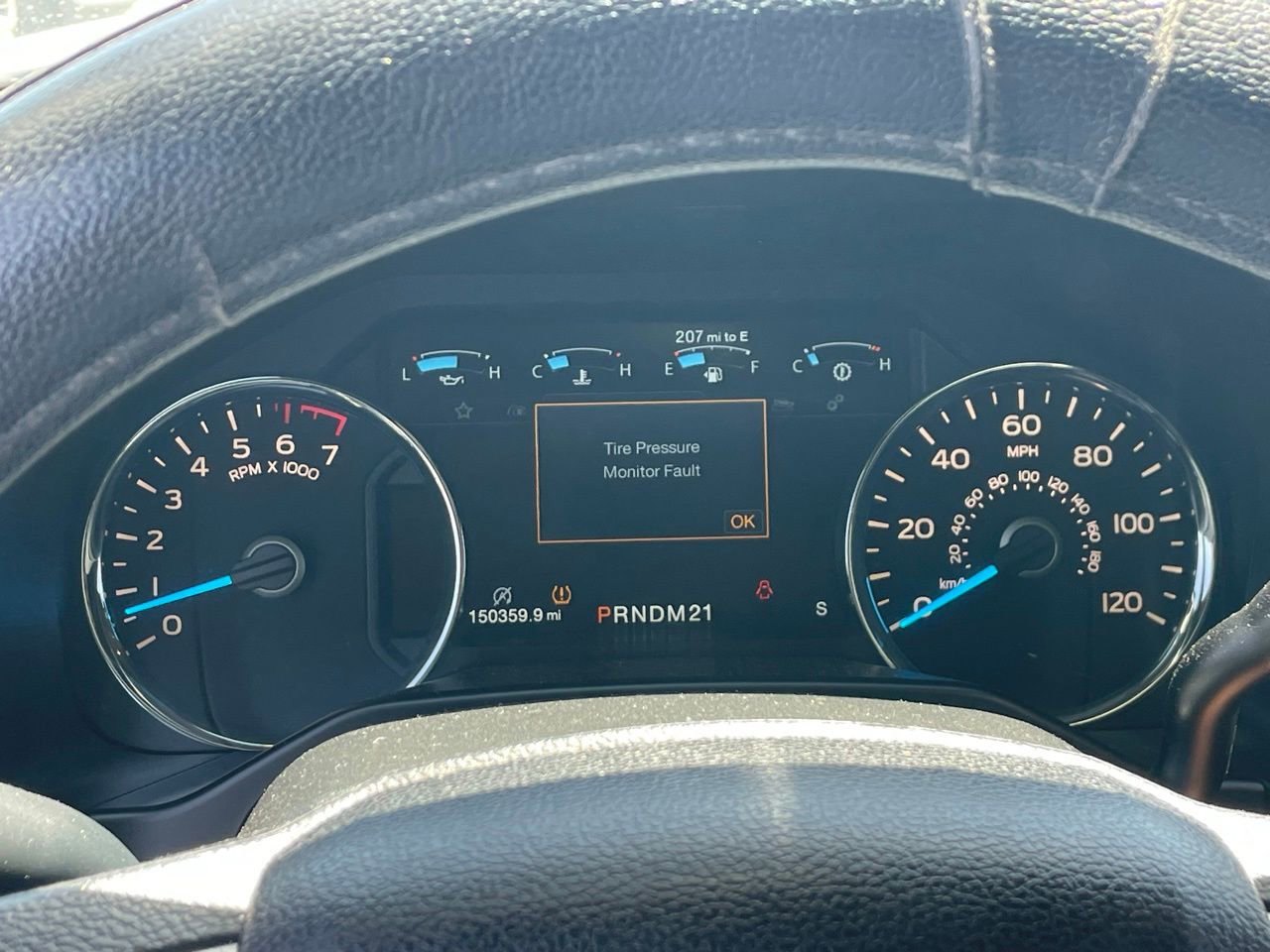 Used 2015 Ford F150 Lariat AWD/4WD image 23