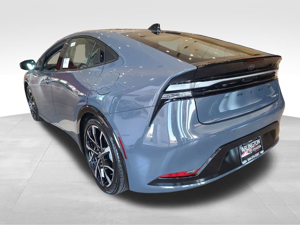 New 2026 Toyota Prius Plug-In Hybrid image 8