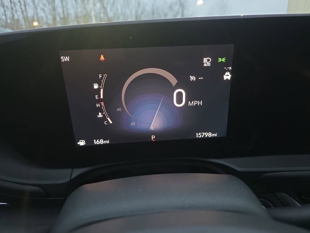 Used 2024 Buick Envista Preferred image 19