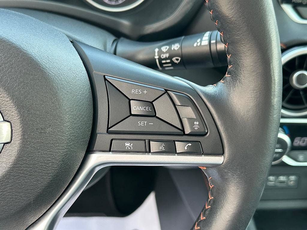 Used 2021 Nissan Sentra SR w/ SR Premium Package FWD image 24