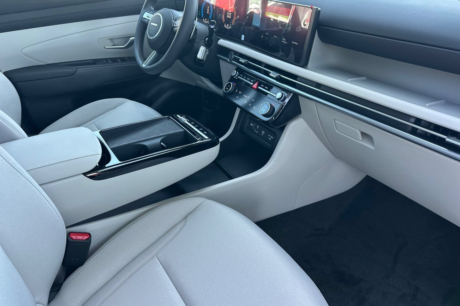 New 2026 Hyundai Tucson SEL AWD/4WD image 17