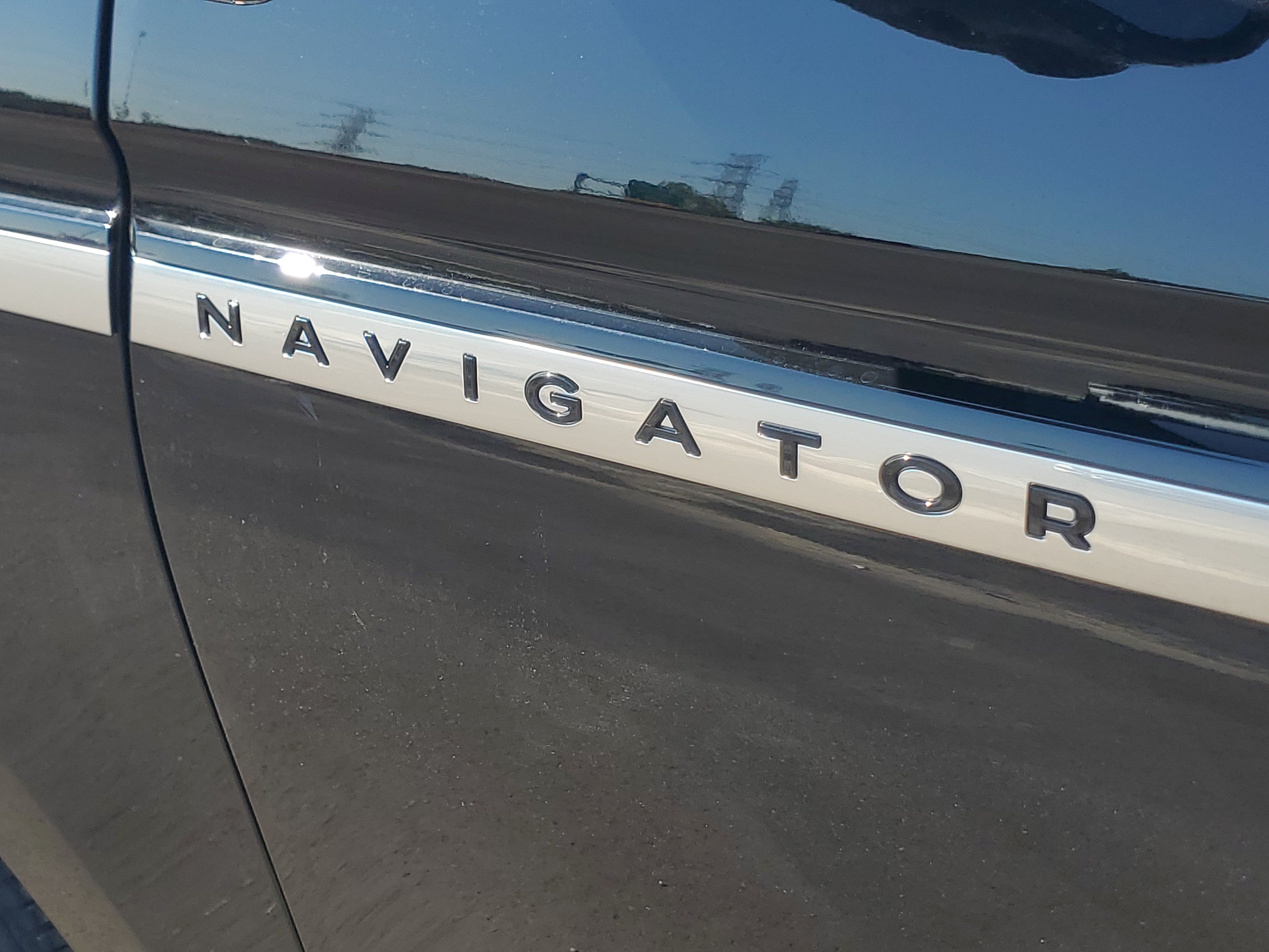 New 2027 Lincoln Navigator Reserve AWD/4WD image 7