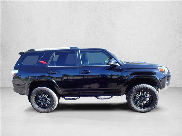 Used 2018 Toyota 4Runner TRD Off-Road Premium w/ TRD Performance Package AWD/4WD image 5