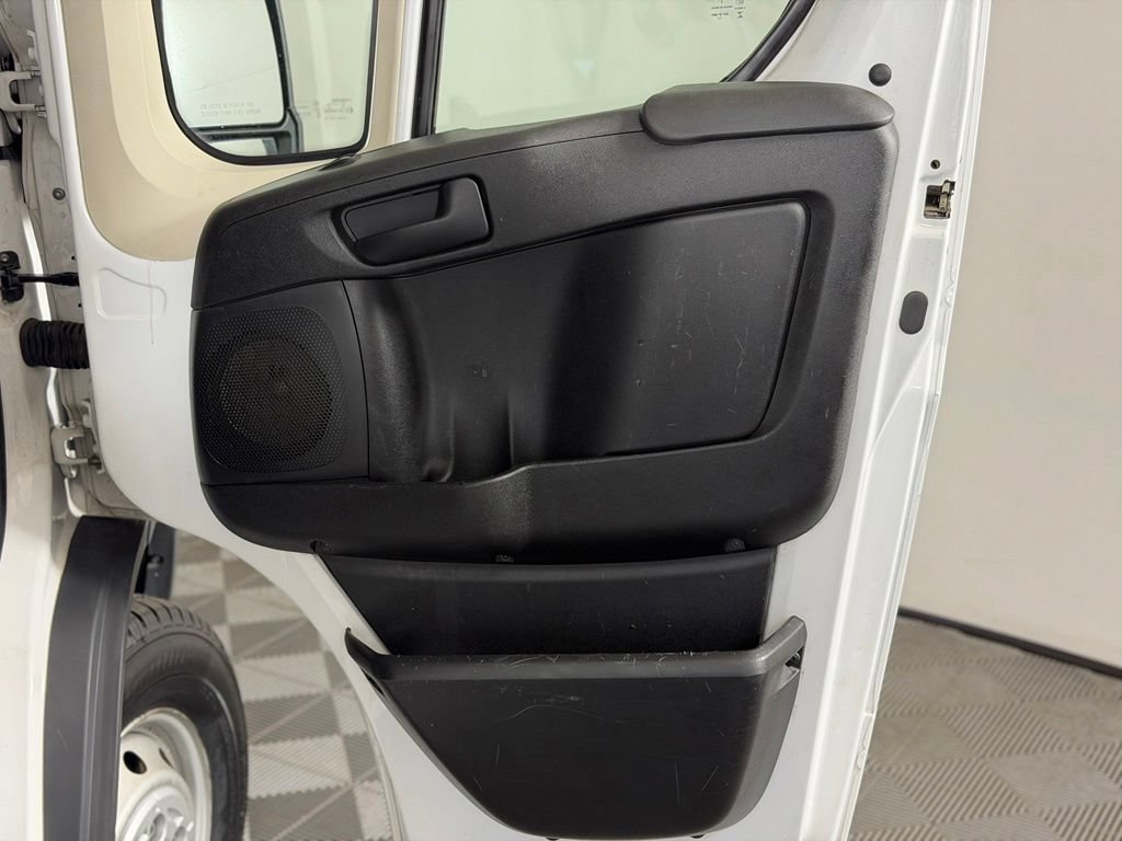 Used 2015 RAM ProMaster 1500 FWD image 32