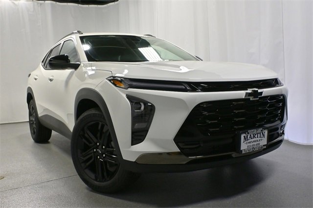 New 2025 Chevrolet Trax ACTIV w/ Driver Confidence Package image 2