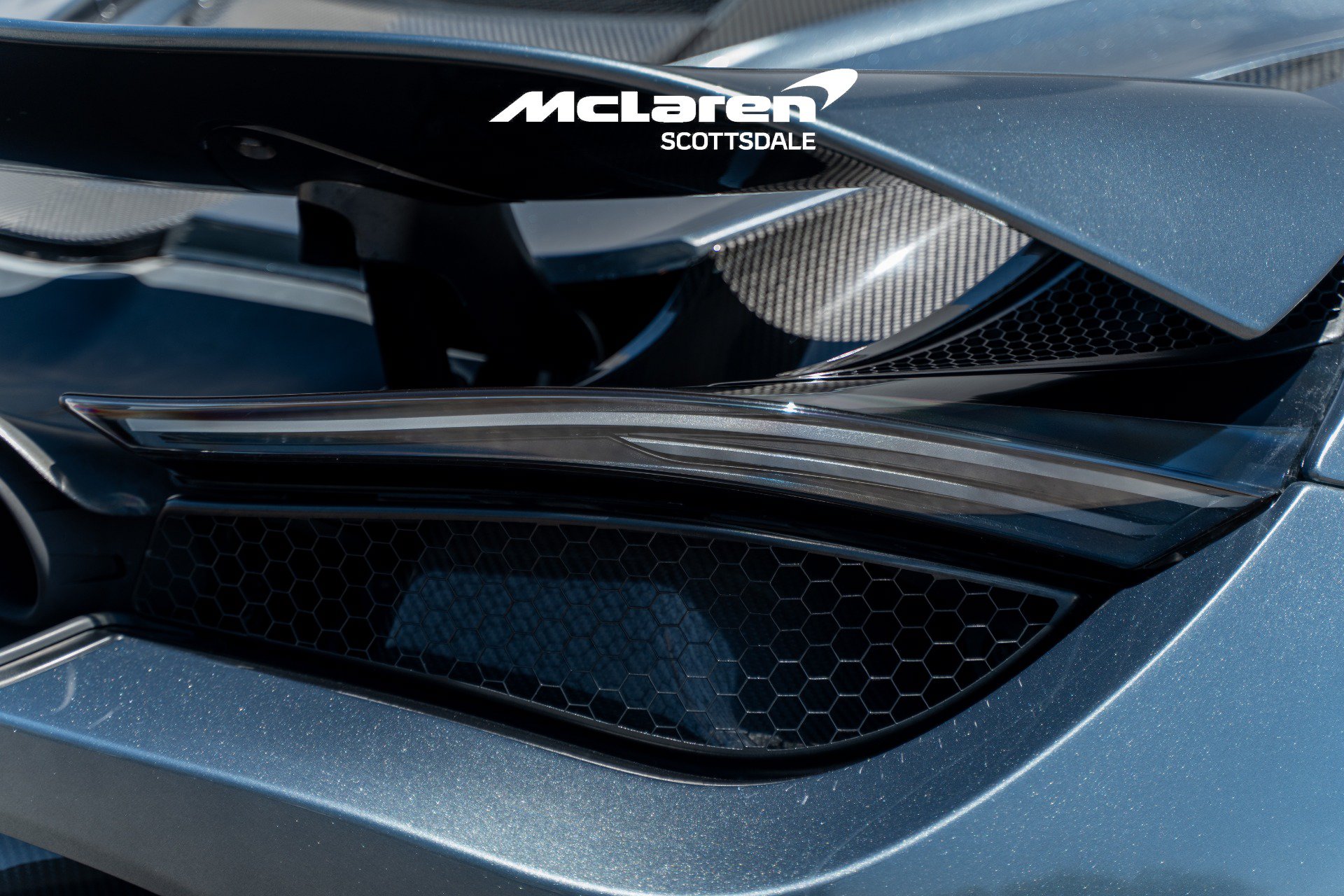 Used 2018 McLaren 720S Performance RWD image 31