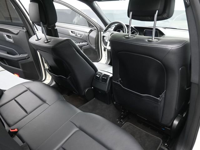 Used 2014 Mercedes-Benz E 350 Sedan image 24