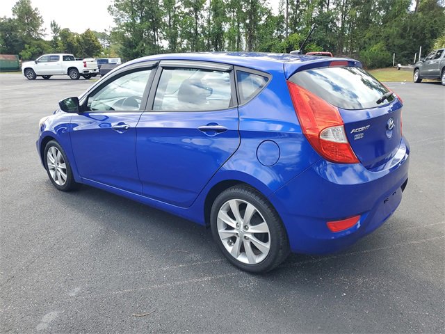 Used 2013 Hyundai Accent GS image 4