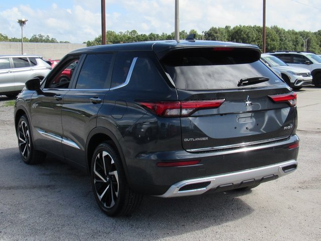 New 2025 Mitsubishi Outlander SE image 5