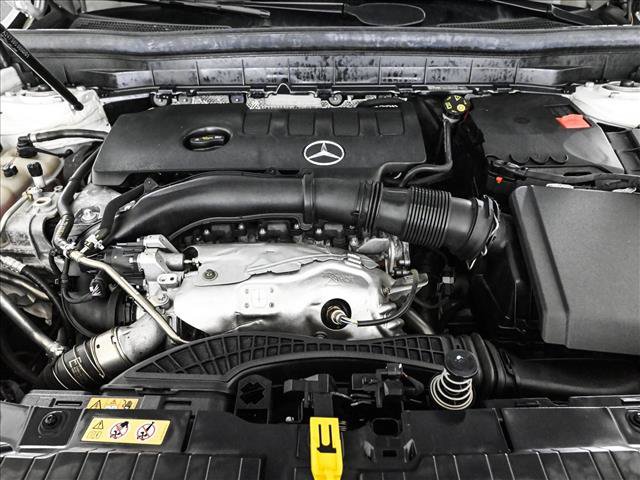 Used 2022 Mercedes-Benz GLB 250 4MATIC image 24