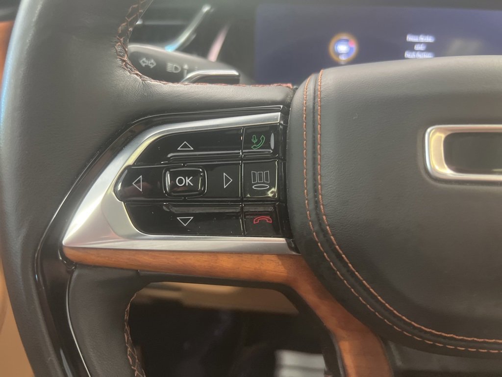 Used 2023 Jeep Grand Cherokee Summit image 10