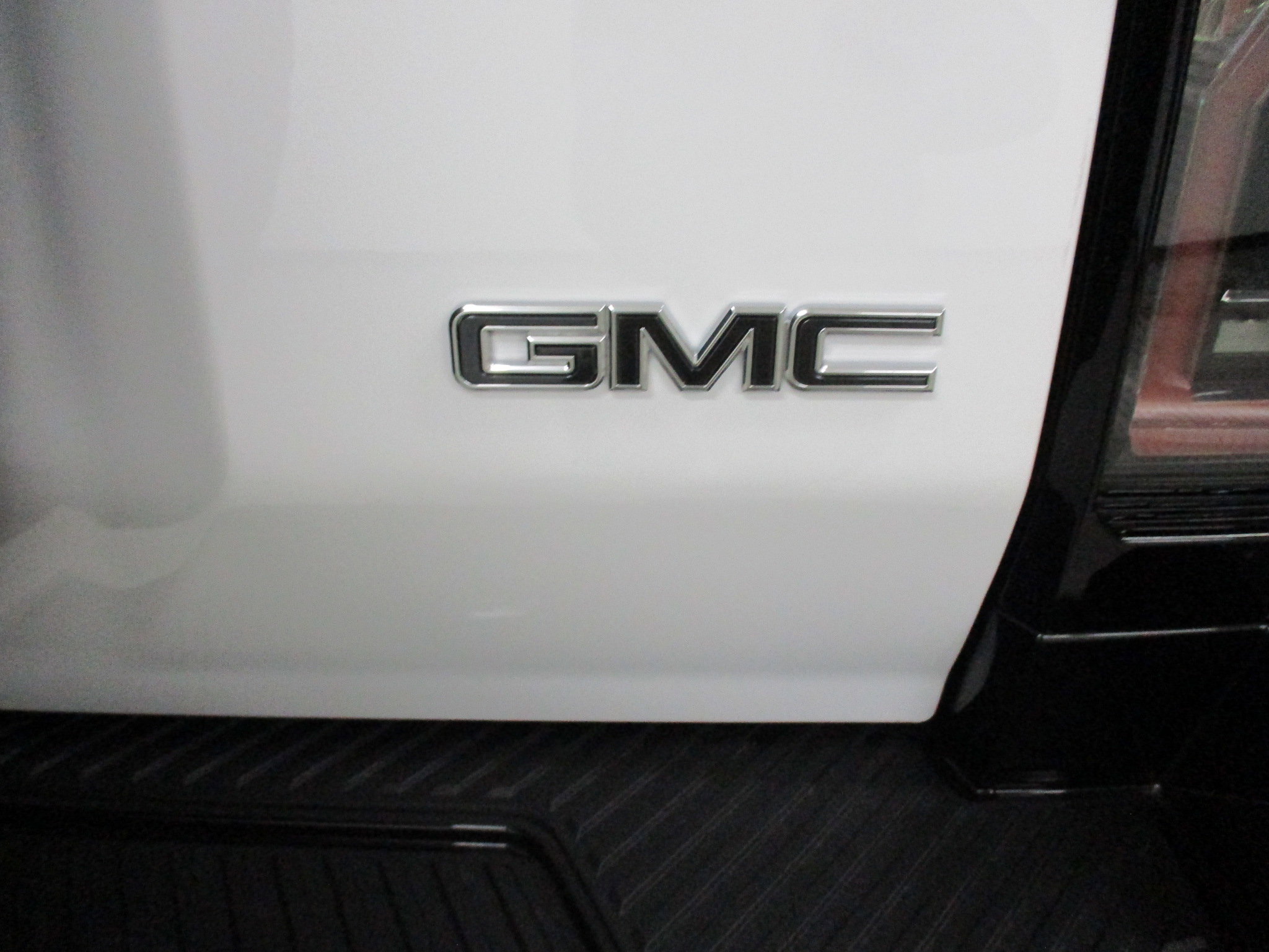 New 2026 GMC Hummer EV SUV image 10