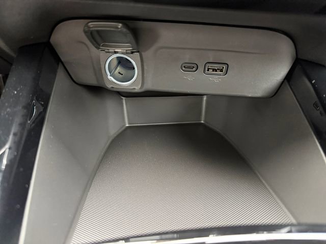 New 2026 Chevrolet Trax ACTIV FWD image 23