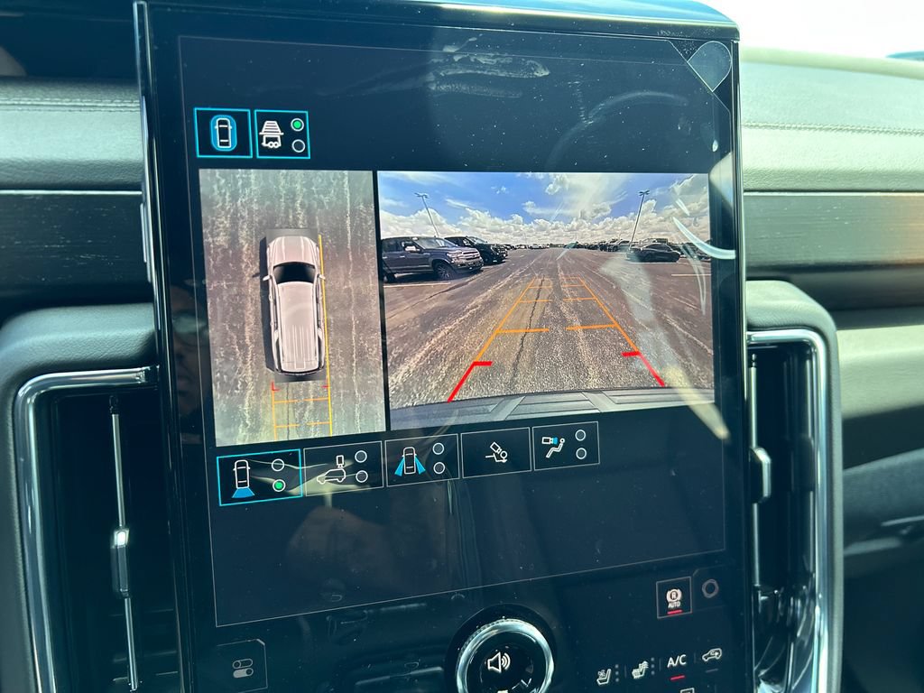 New 2026 GMC Yukon XL Denali w/ Advanced Technology Package AWD/4WD image 26