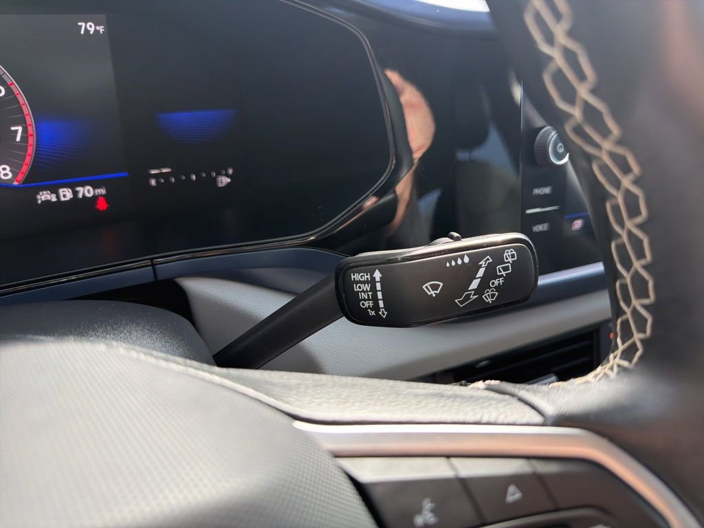 Used 2022 Volkswagen Taos SE image 29