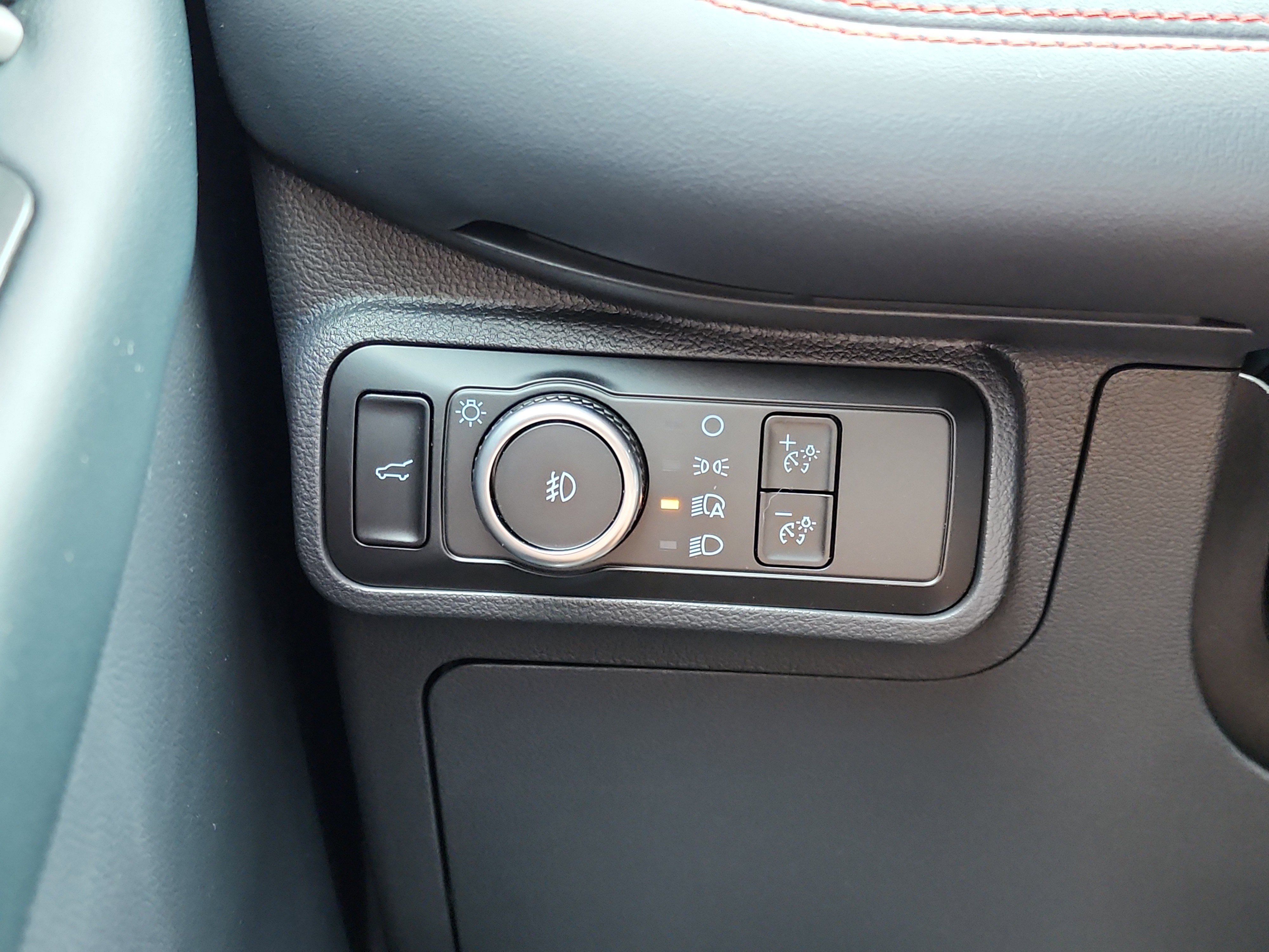 New 2025 Ford Explorer ST-Line w/ Premium Package image 16