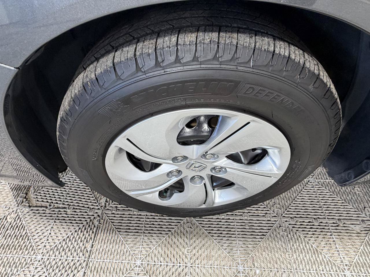Used 2013 Honda Civic LX image 26