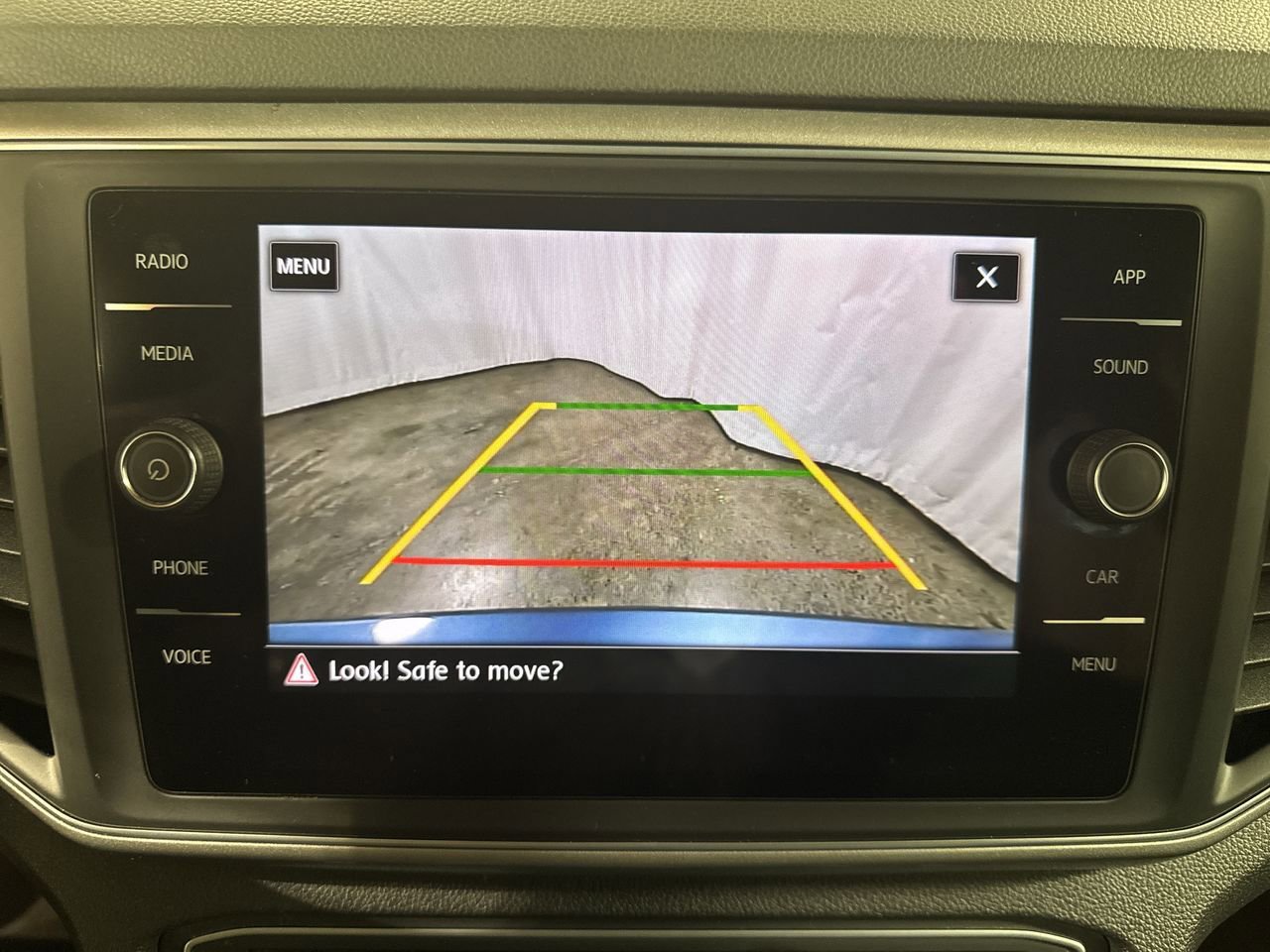 Used 2019 Volkswagen Atlas SE image 24