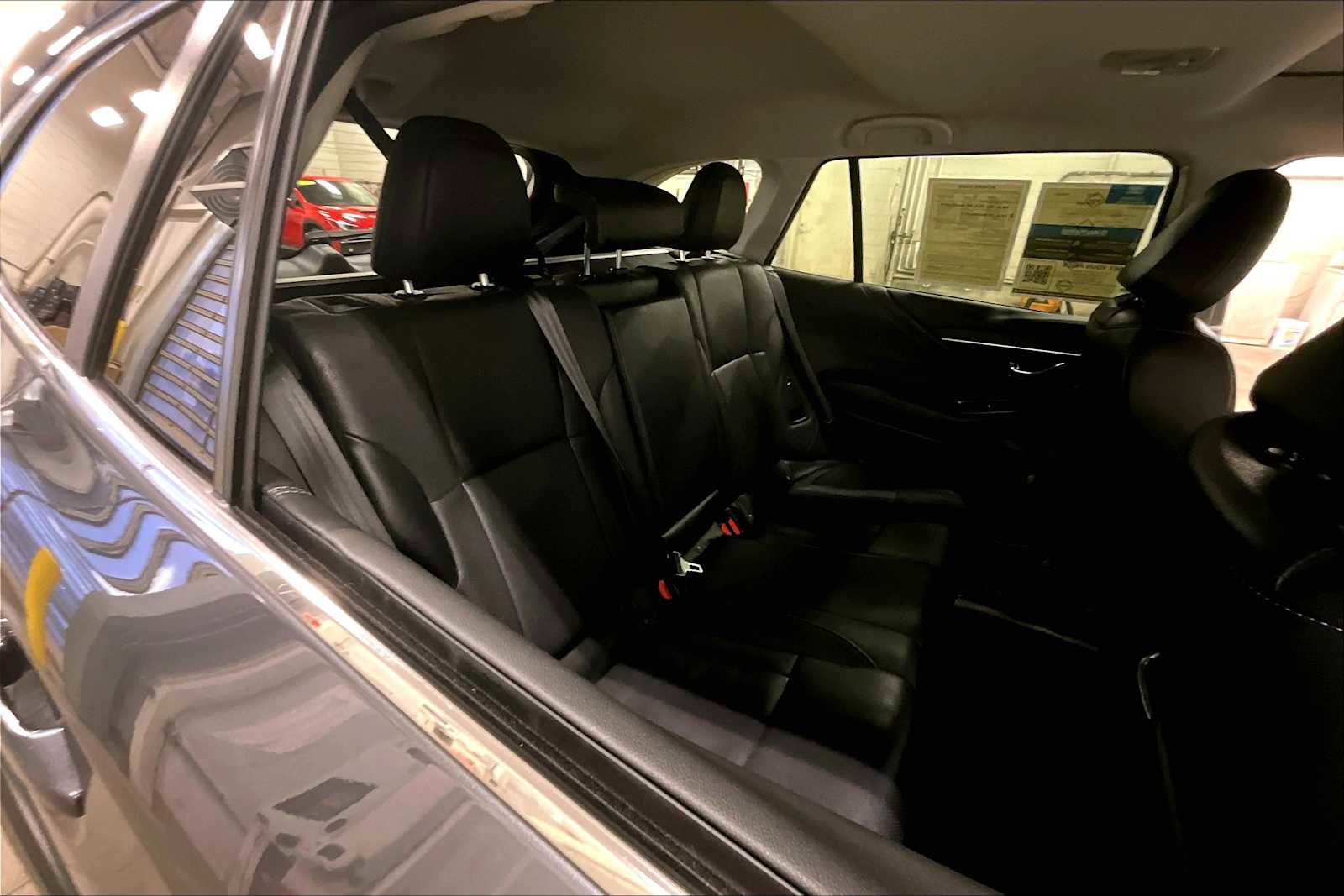 Certified 2025 Subaru Outback Limited image 21