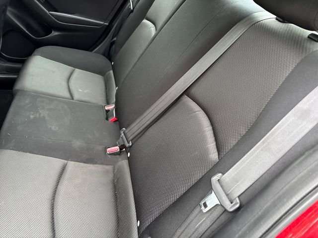 Used 2017 MAZDA MAZDA3 Sport FWD image 10