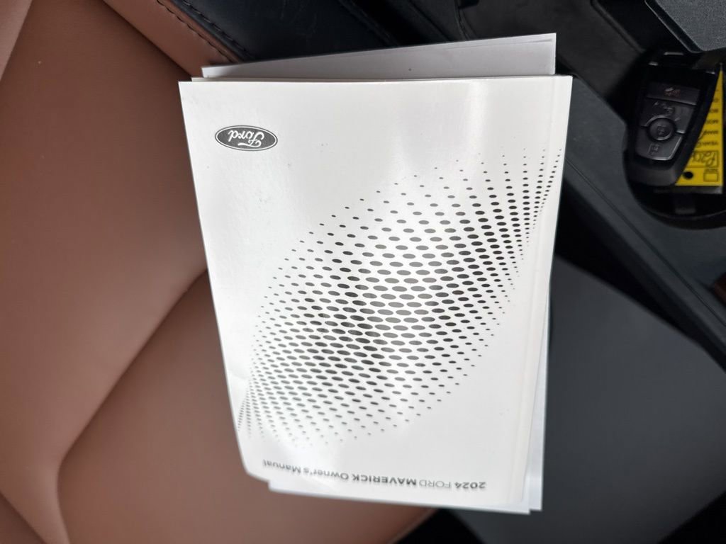 Certified 2024 Ford Maverick Lariat image 27