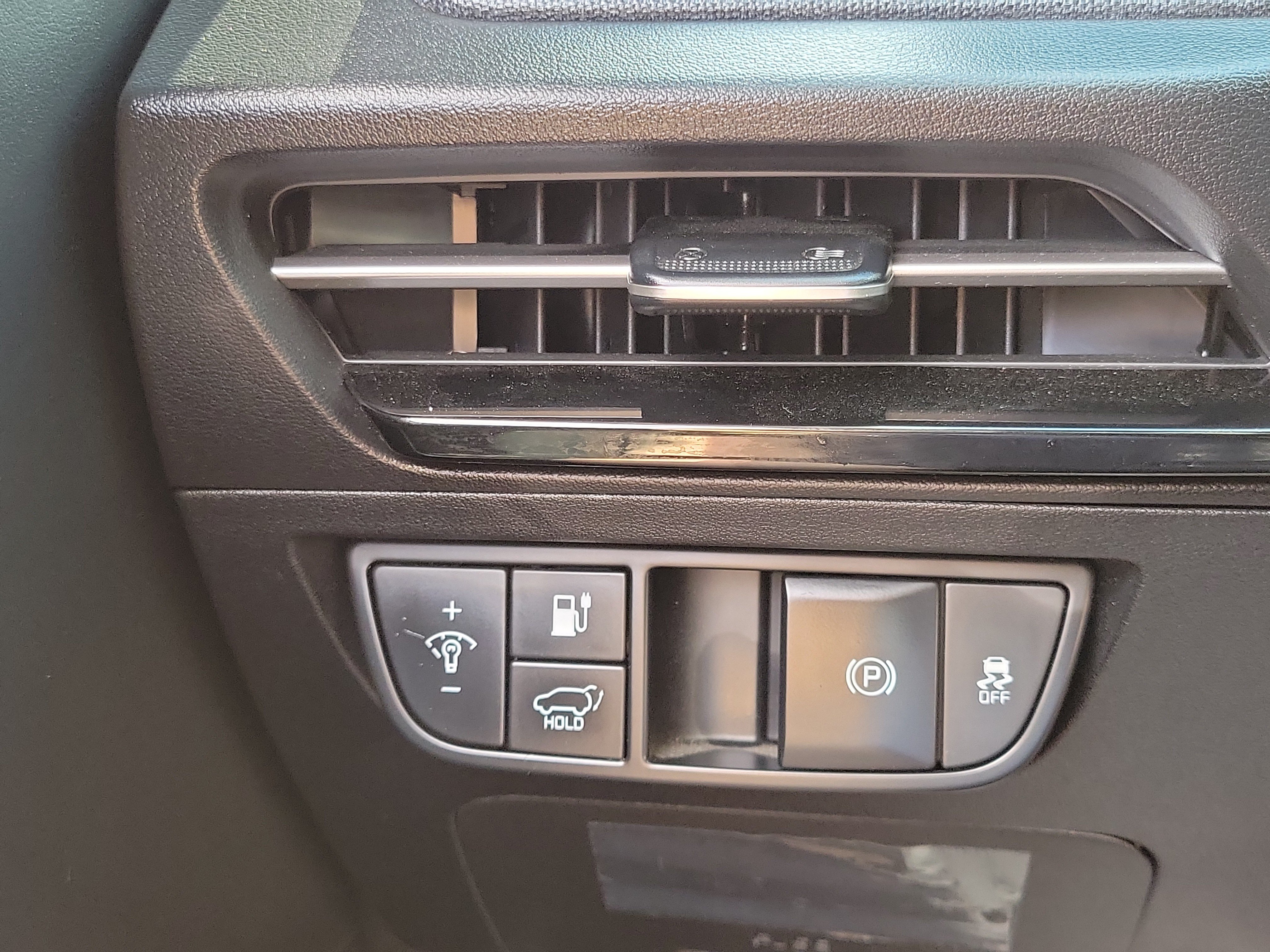 Used 2024 Kia EV6 Wind w/ Wind Technology Package RWD image 12