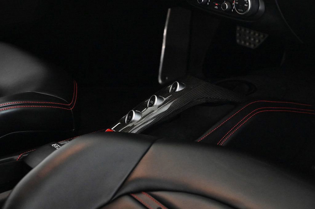 Used 2018 Ferrari 488 GTB image 26