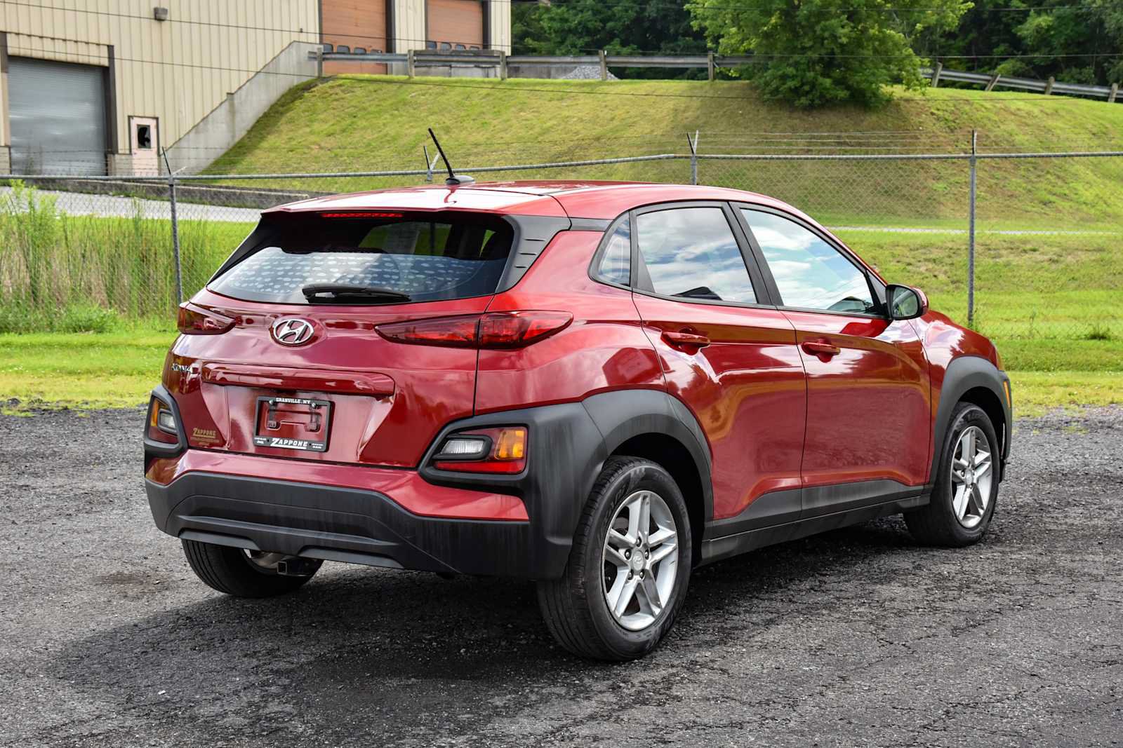 Used 2019 Hyundai Kona SE FWD image 3