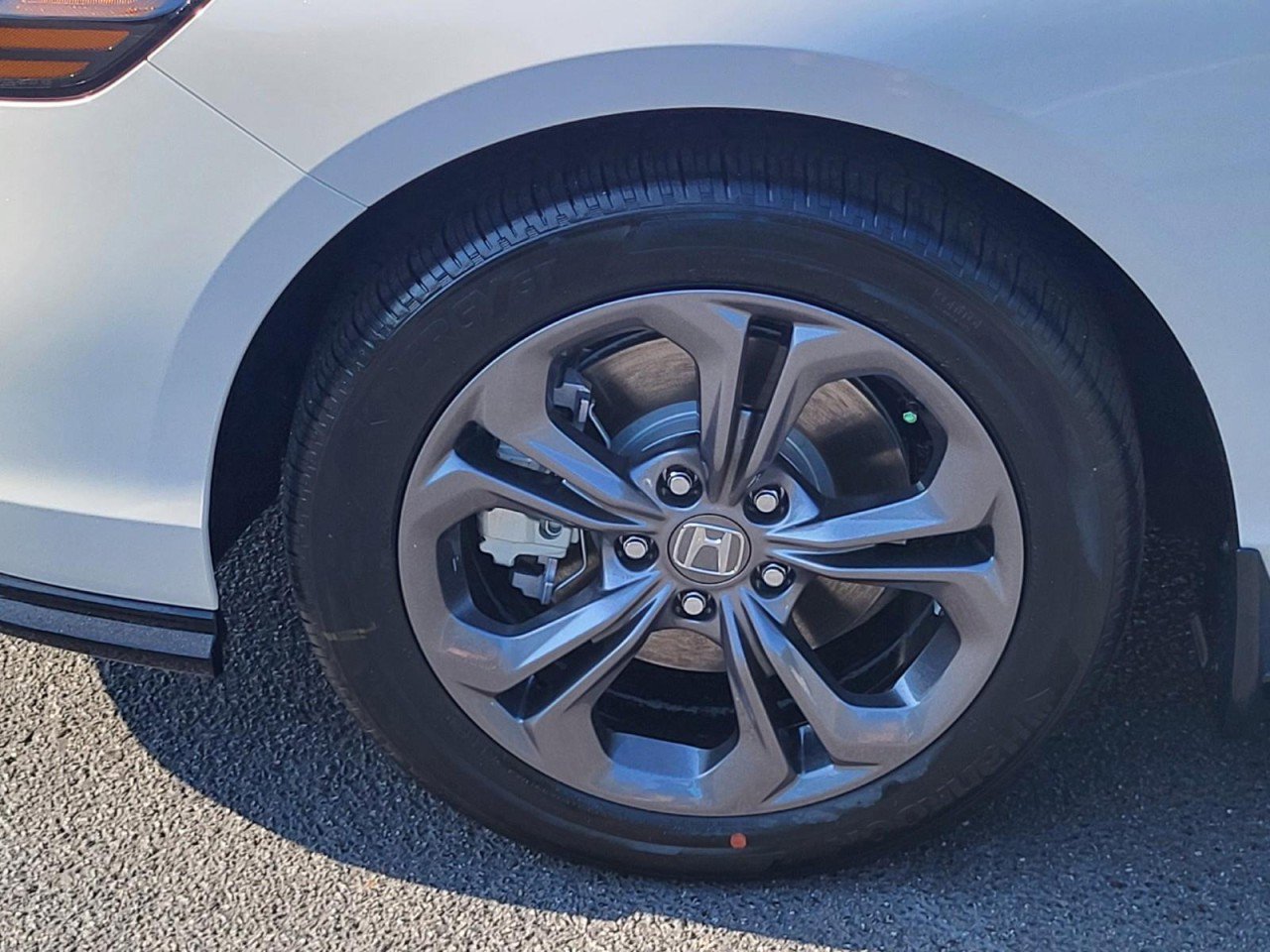 New 2026 Honda Accord EX-L image 7