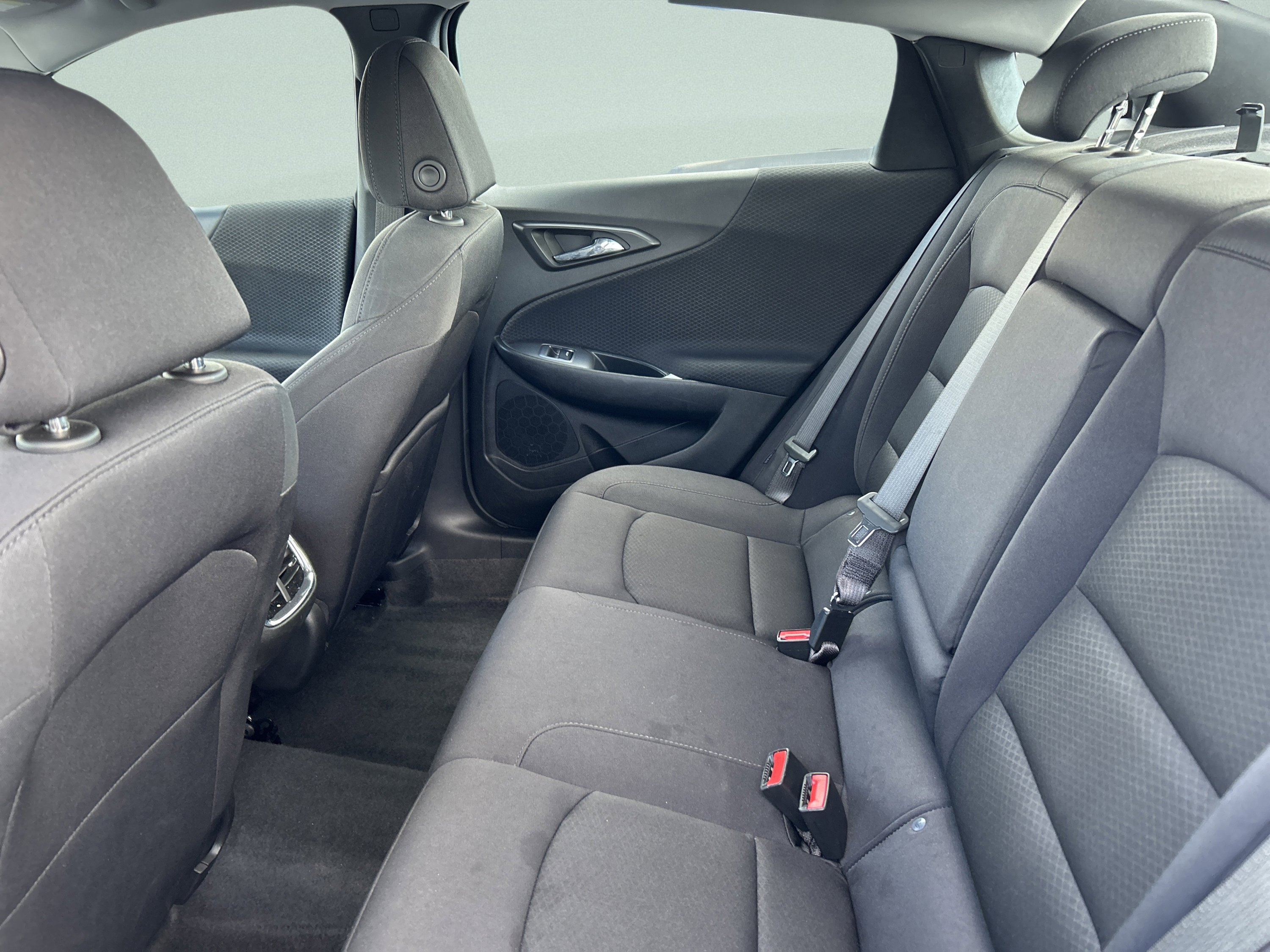 Used 2024 Chevrolet Malibu LT image 14