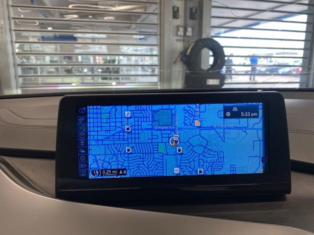 Used 2015 BMW i8 image 22