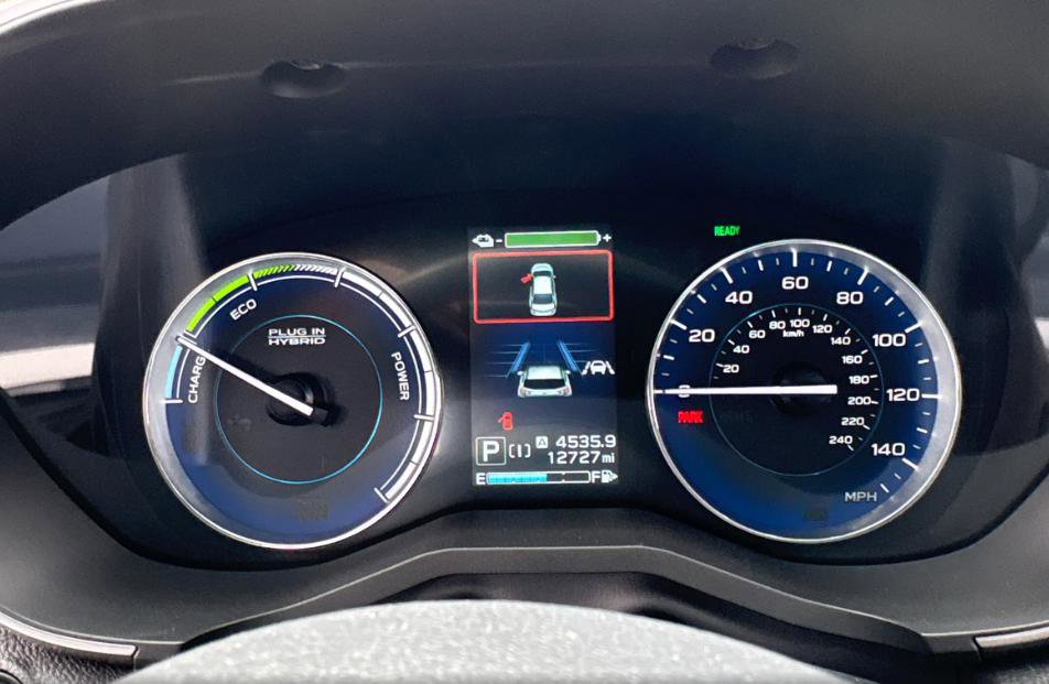 Used 2023 Subaru Crosstrek Hybrid AWD/4WD image 5