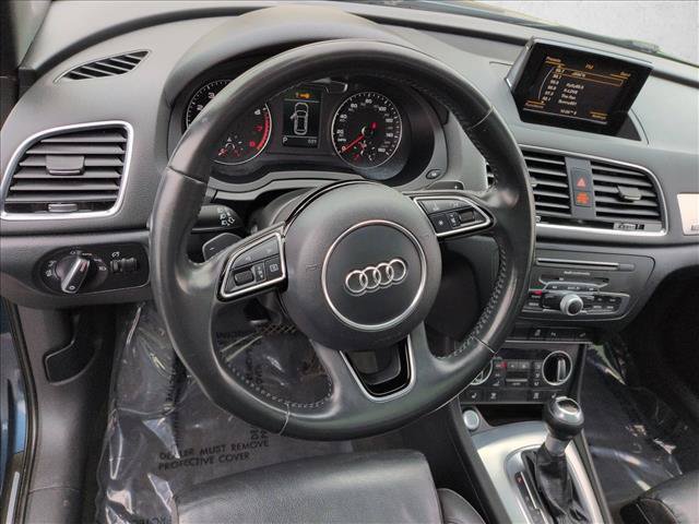 Used 2018 Audi Q3 2.0T Premium Plus w/ Premium Plus Package AWD/4WD image 11