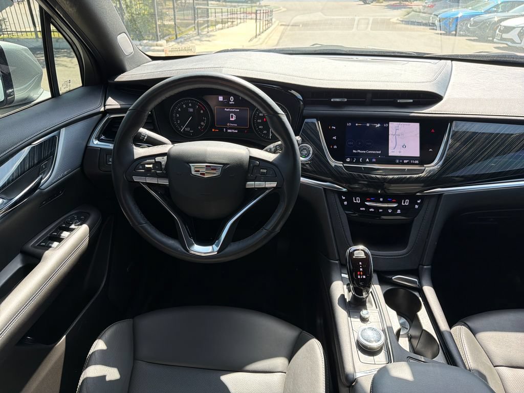 Certified 2023 Cadillac XT6 Premium Luxury w/ Technology Package FWD image 34