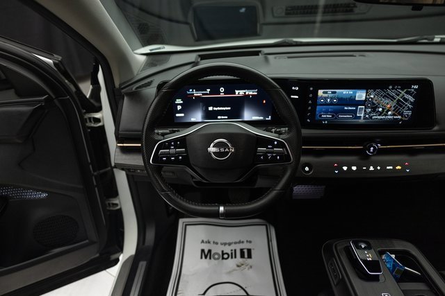 Used 2023 Nissan Ariya AWD image 19