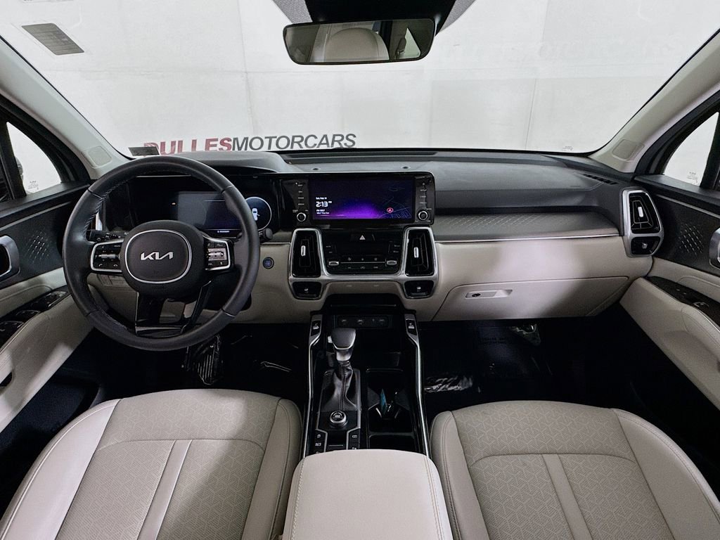 Used 2023 Kia Sorento SX image 31
