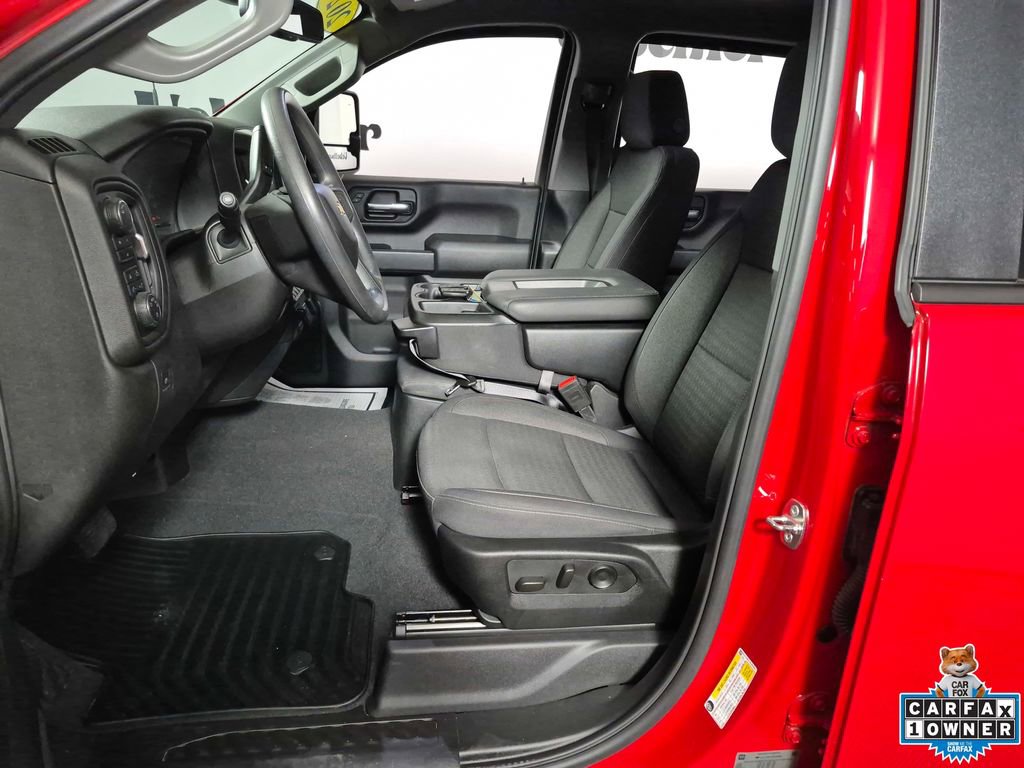 Certified 2024 Chevrolet Silverado 2500 Custom w/ Custom Value Package AWD/4WD image 9