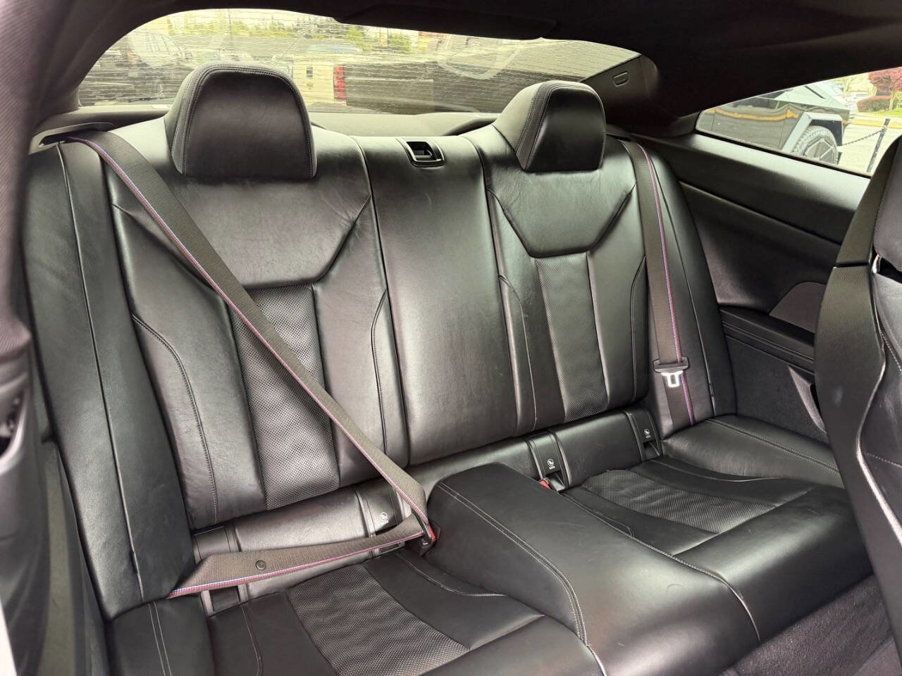 Used 2021 BMW M4 Competition w/ Executive Package RWD image 30