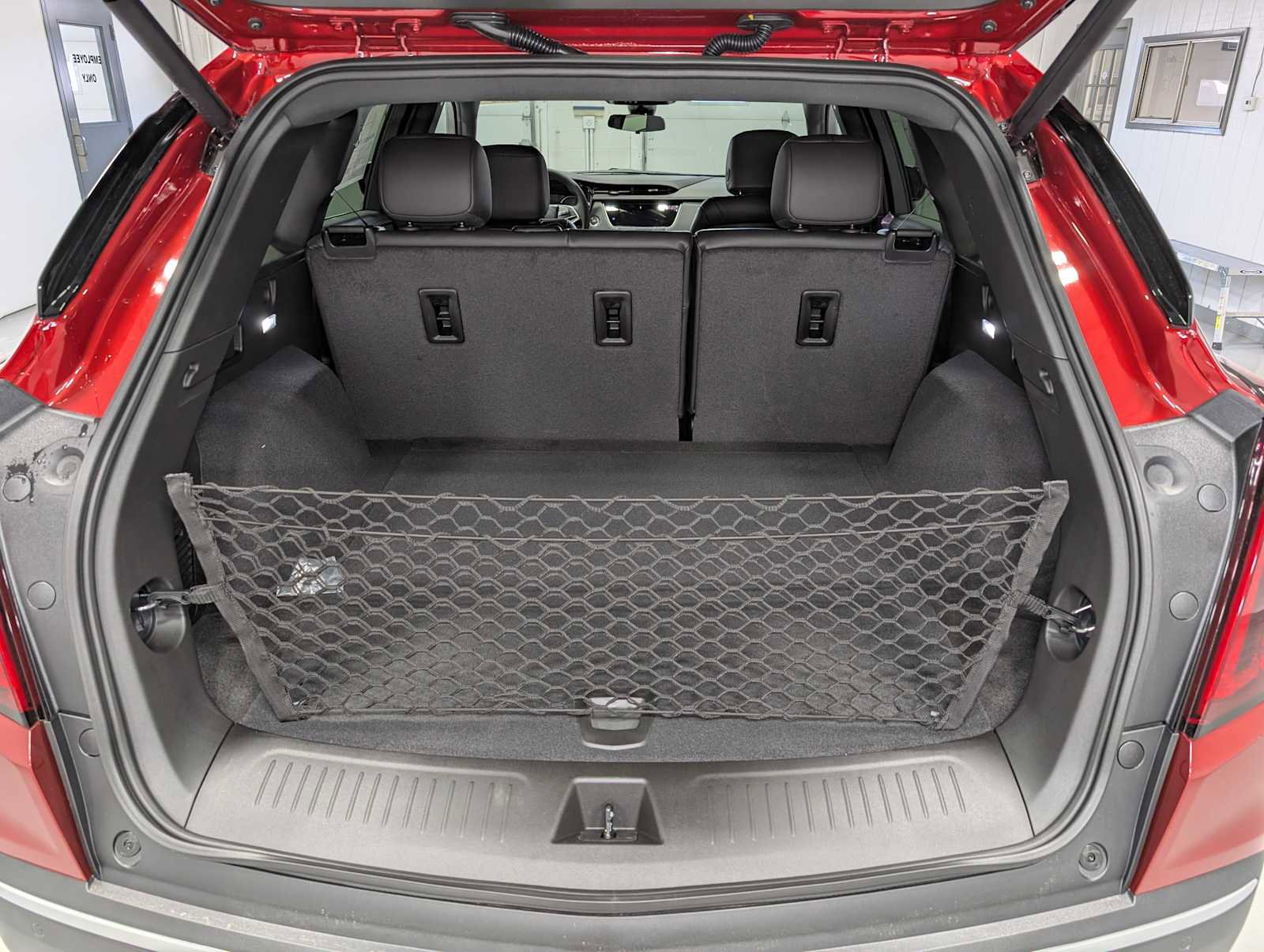 New 2026 Cadillac XT5 Luxury AWD/4WD image 7