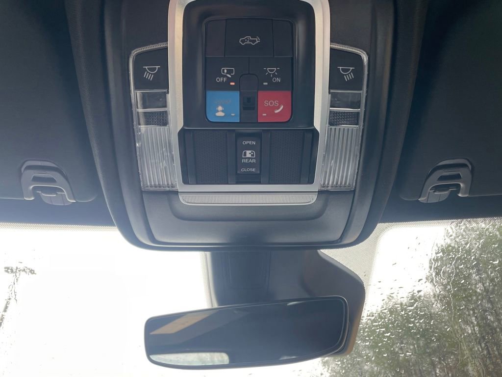 New 2026 RAM 1500 4x4 Crew Cab image 18