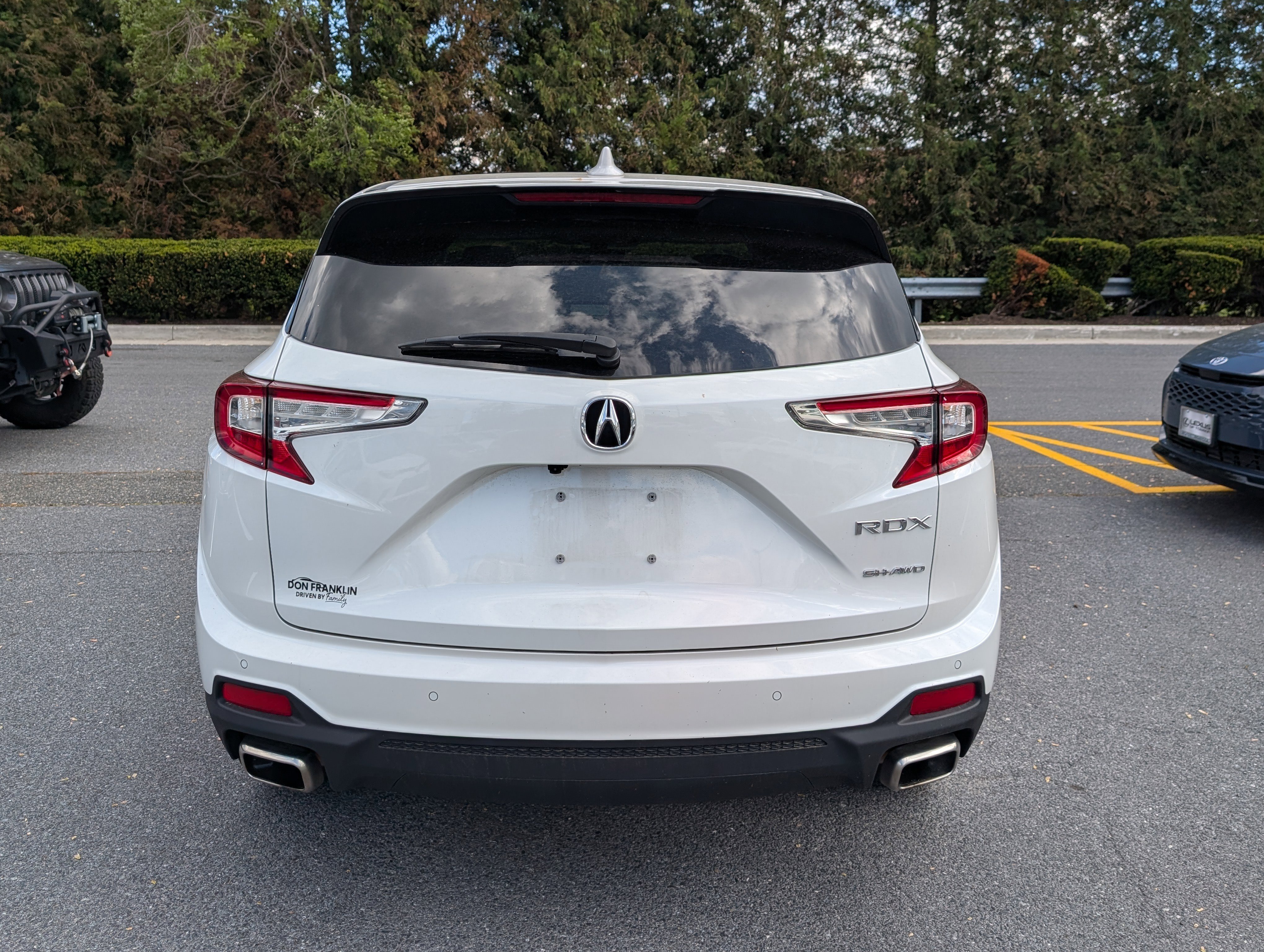 Used 2024 Acura RDX SH-AWD w/ Technology Package image 4