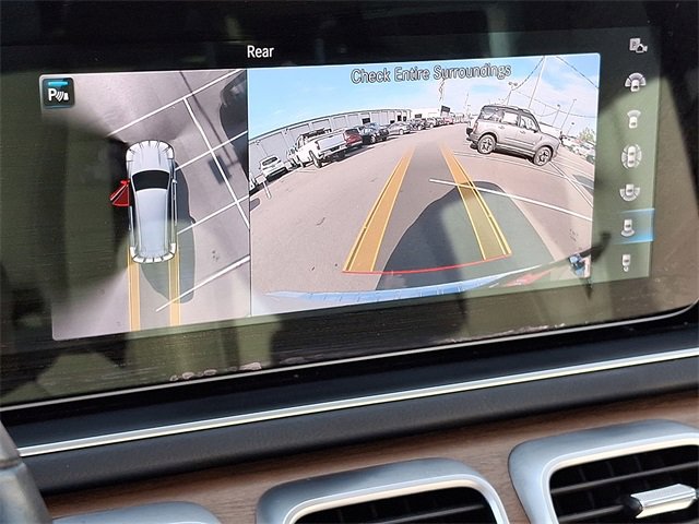 Used 2022 Mercedes-Benz GLS 450 4MATIC image 16