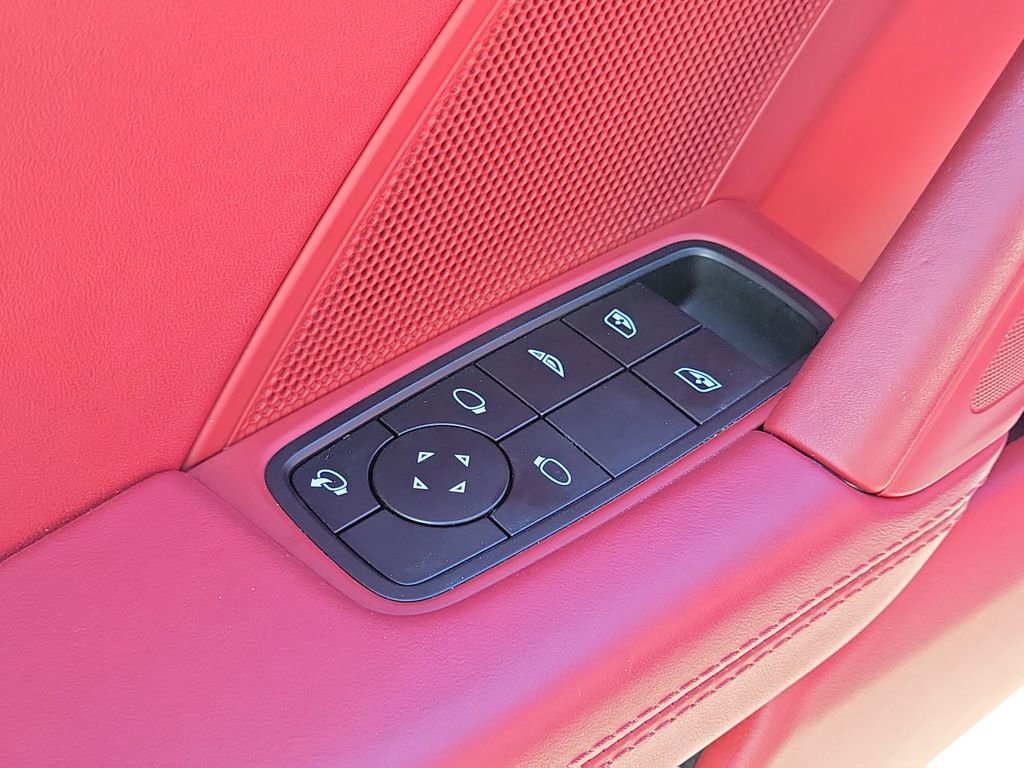 Certified 2022 Porsche 911 Carrera 4 image 25