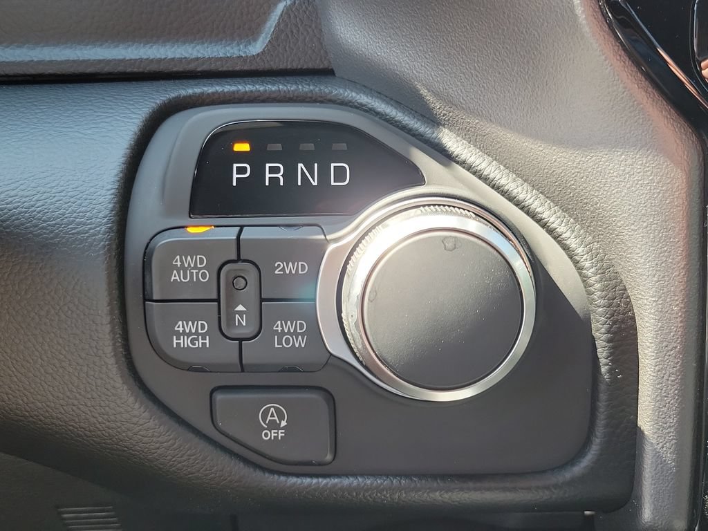 New 2026 RAM 1500 Big Horn AWD/4WD image 21