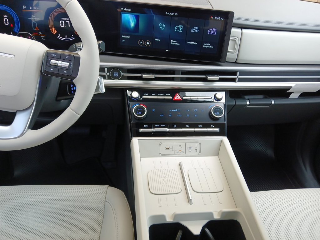 New 2027 Hyundai Santa Fe SEL FWD image 12